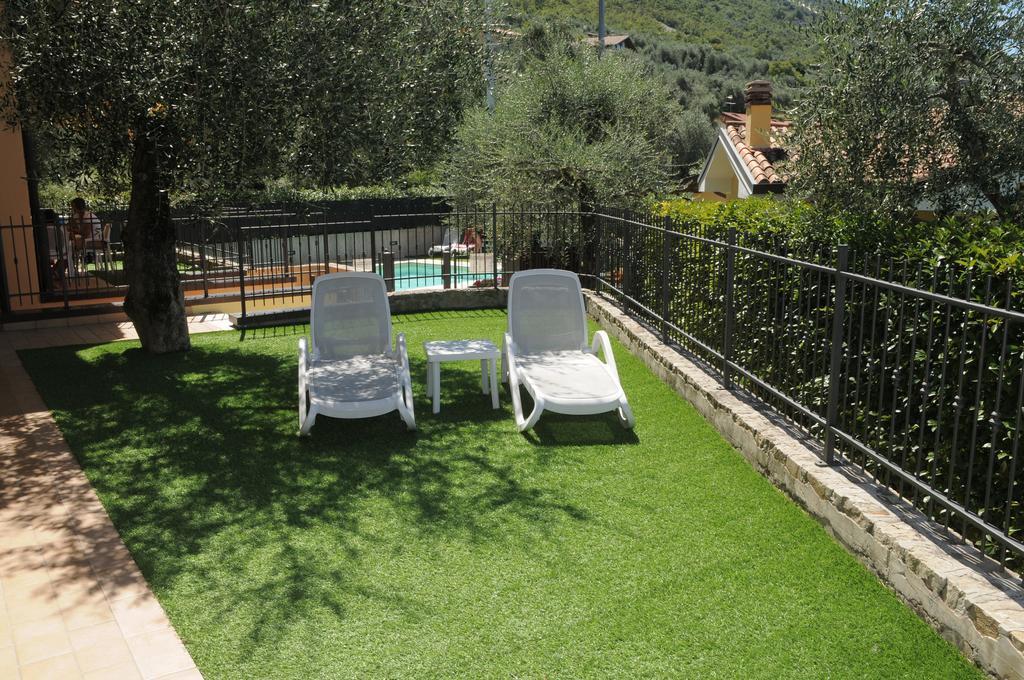 Mary Apartments Brenzone sul Garda Luaran gambar