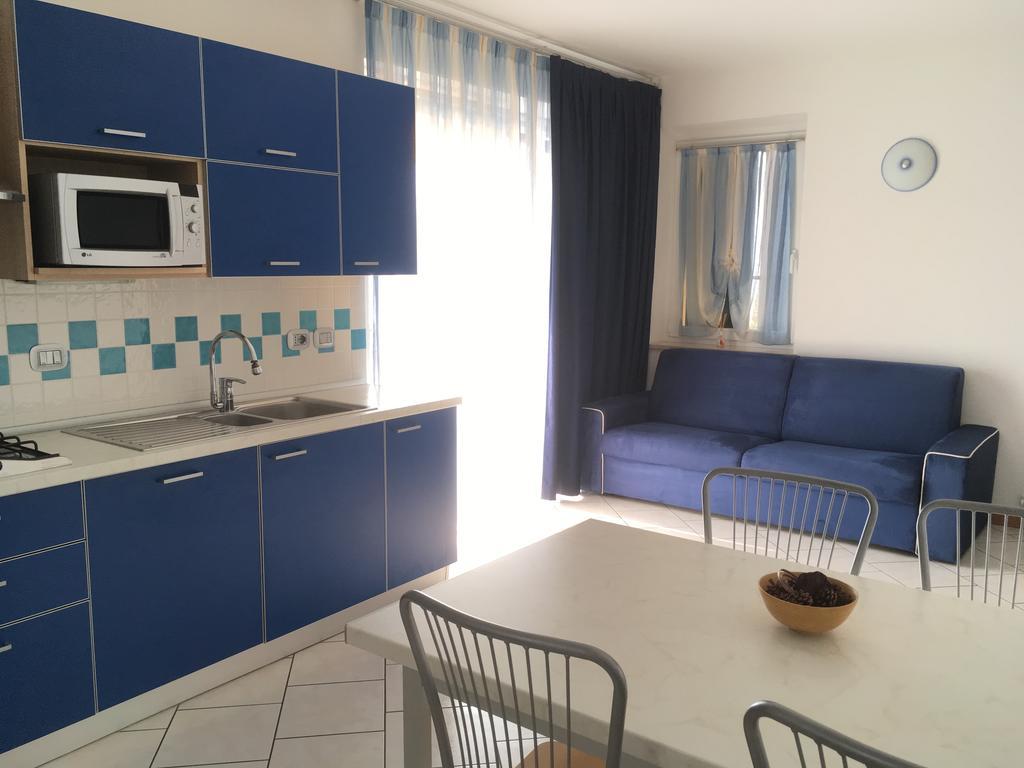 Mary Apartments Brenzone sul Garda Luaran gambar