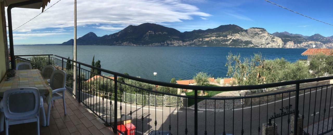 Mary Apartments Brenzone sul Garda Luaran gambar